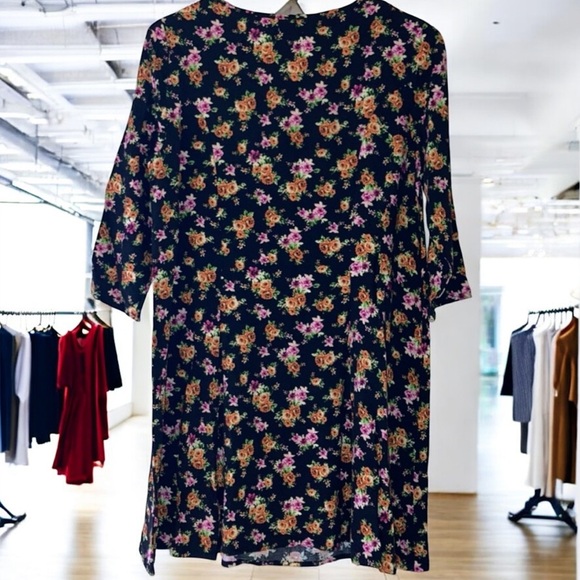 Kimchi Blue Floral Dress - Picture 3 of 4